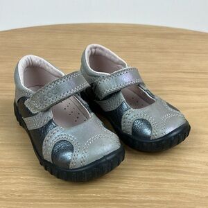 Ecco Shoes (toddler EU size 20)